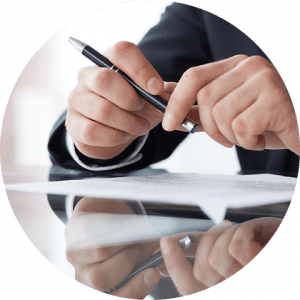 business-telecom-provider-image-Man's hands holding a pen